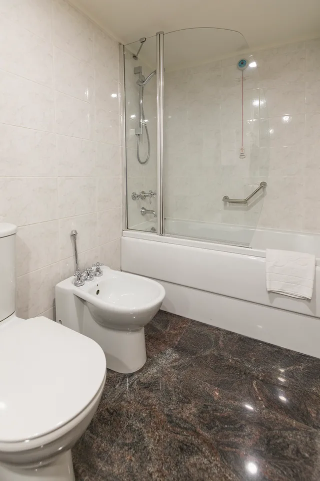 غرفة ديلوكس مفردة بسرير مزدوج، Zorlu Grand Hotel Trabzon 7/7