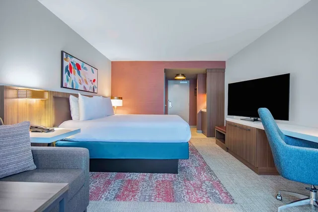 غرفة قياسية بسرير كينج، Hilton Garden Inn Danbury 4/9