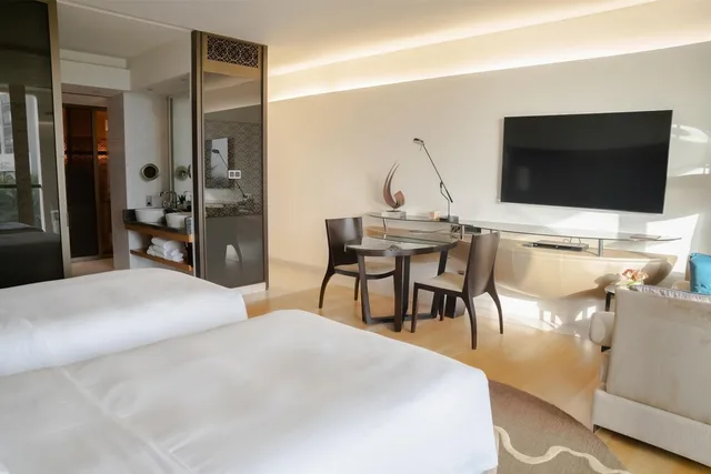 غرفة بسريرين منفصلين، Park Hyatt Abu Dhabi Hotel & Villa - Saadiyat island 9/10