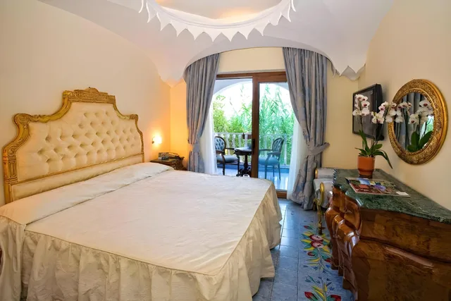 جناح ملكي، Strand Hotel Delfini 1/1