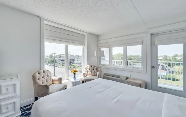 Plus, Premium, Studio, 2 Queen Beds، ICONA Cape May 1/6