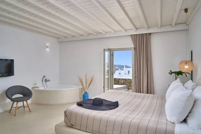 Superior, Double Bed, Indoor Jetted Tub، PAOLAS TOWN 1/4
