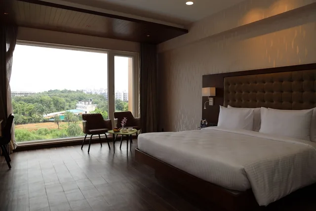 غرفة ديلوكس بسرير كوين بإطلالة على المسبح، Devka Beach Resort 1/9