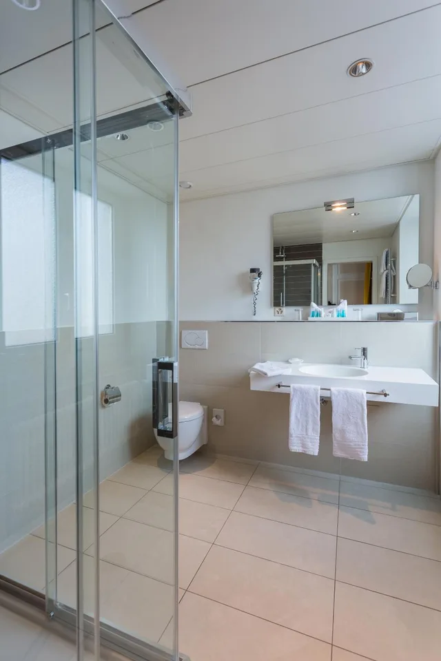 غرفة بسرير مزدوج بشرفة، HOTEL EULER 6/6