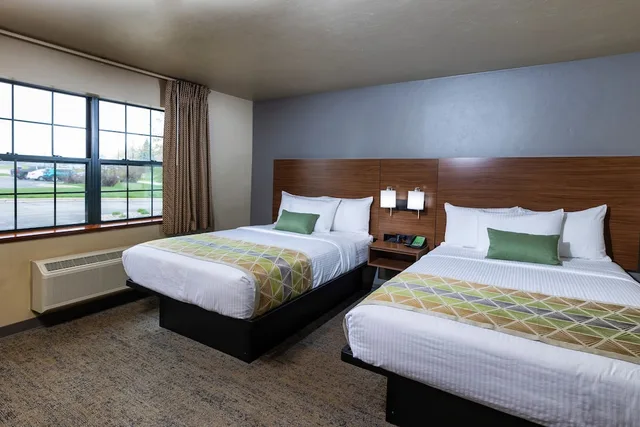 جناح تنفيذي بسريرين مزدوجين، Extended Stay Airport 4/8