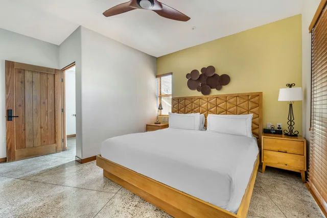 Casita, 5 Bedrooms, Twin Beds, 4 King Beds، Hilton Grand Vacations Club Palm Desert 1/2