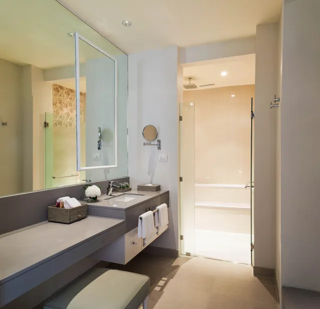 جناح بسرير كينج، U Sathorn Bangkok Hotel 6/7