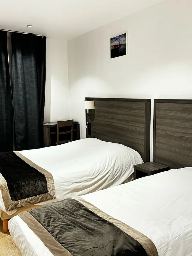 غرفة ثلاثية بسرير فردي، Hotel Residence Chatillon 5/8