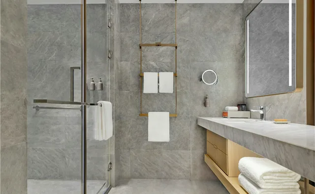غرفة تنفيذية بسريرين منفصلين، DoubleTree by Hilton Jiangxi Fuzhou 3/3