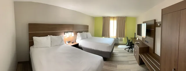 غرفة قياسية بسريرين كوين، Holiday Inn Express Hotel And Suites Memphis Germantown 3/4