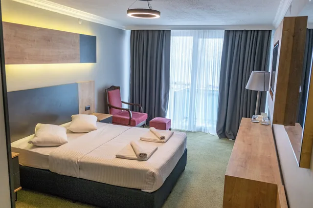 غرفة قياسية بسرير مزدوج بإطلالة على البحر بغرفة نوم واحدة، Sinop Mola Hotel 2/10