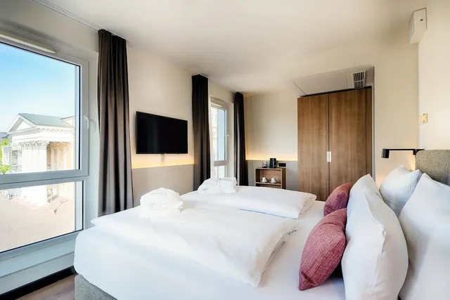Suite, Double Bed, City View, WELCOME Hotel Darmstadt 4/10