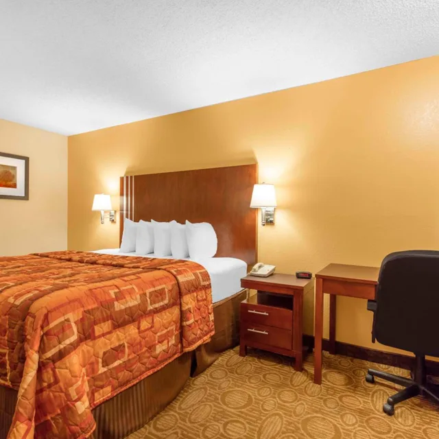 غرفة بسرير كينج لغير المدخنين، Motel6 Little Rock, AR - Airport 3/10