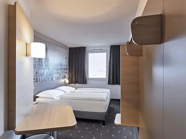 غرفة بسرير مزدوج، B&B Hotel Koln-West 3/7