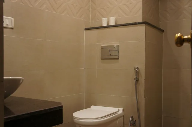 غرفة سوبيريور بسرير كوين بإطلالة على الجبل بشرفة، Riverside Resort 4/5