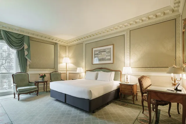 غرفة بسرير مزدوج أو سريرين منفصلين بإطلالة، Eurostars Grand Hotel Wien 1/3