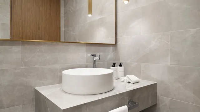 جناح استوديو بسرير كينج بإطلالة على البحر بمطبخ صغير، INTERCONTINENTAL ABU DHABI RESIDENCE 3/7