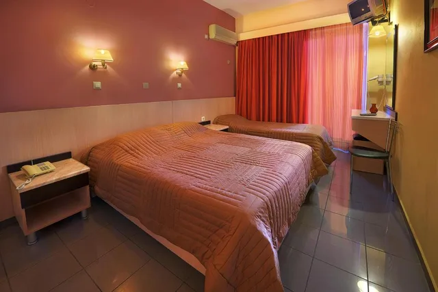 غرفة بسريرين منفصلين، Dimitris Paritsa Hotel 5/5