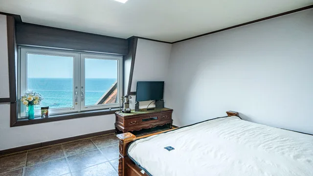 غرفة بسرير كوين مع أريكة، Eastern Castle Pension 3/4