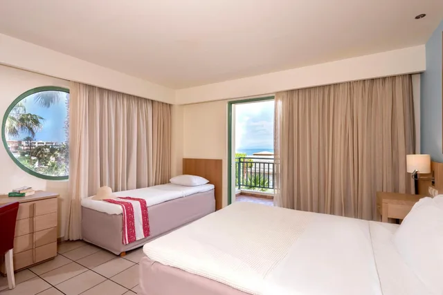 غرفة سوبيريور عائلية بسرير مزدوج، Star Beach Village Hotel 3/10