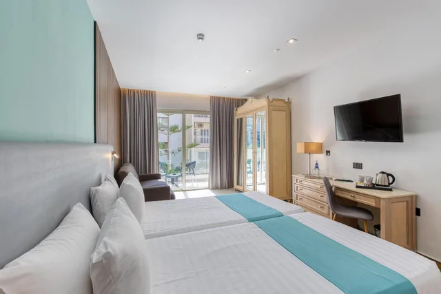 غرفة سوبيريور بسريرين منفصلين، Solana Hotel & Spa 1/10