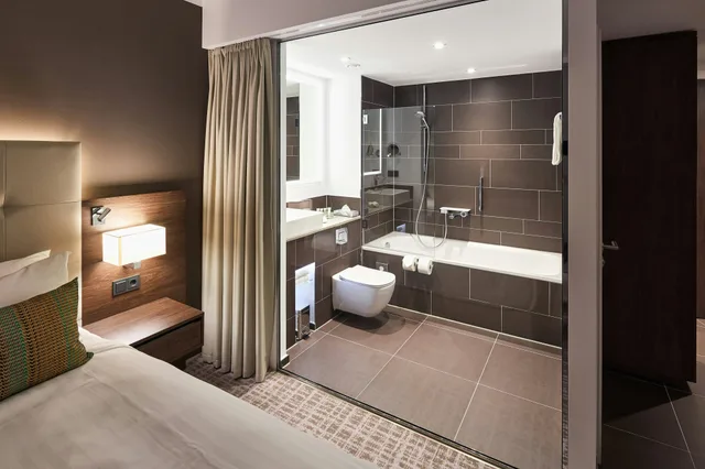 غرفة بسرير كينج، Courtyard Wolfsburg 1/2
