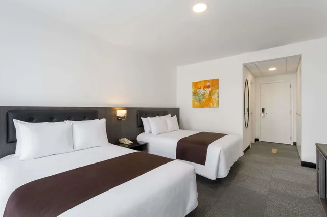 غرفة قياسية بسريرين مزدوجين، Wyndham Costa del Sol Lima Airport 1/5