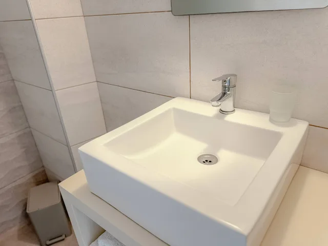 استوديو سوبيريور ثلاثي، Mastorakis Hotel 10/10