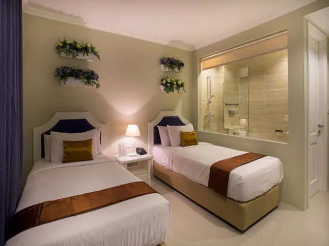 غرفة سوبيريور بسرير كينج، Amalfi Seminyak 1/7