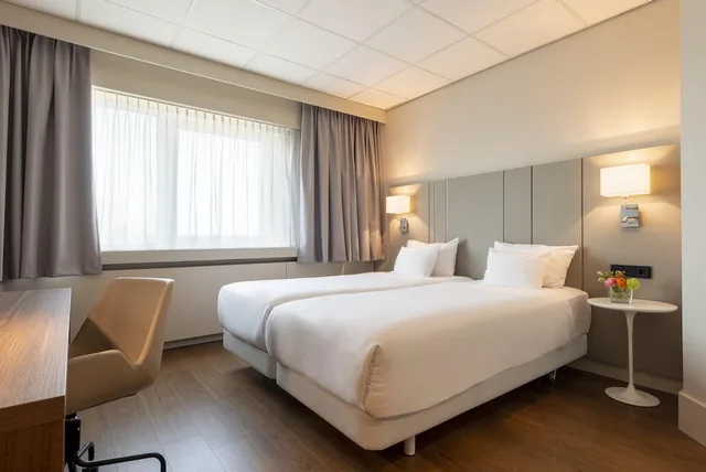 غرفة قياسية بسرير مزدوج، Nh Conference Centre Leeuwenhorst 4/10
