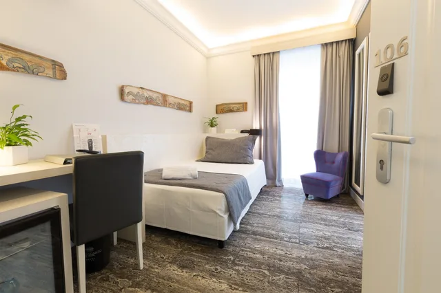 Room, French Bed, Small، Quintocanto Hotel And Spa 2/5