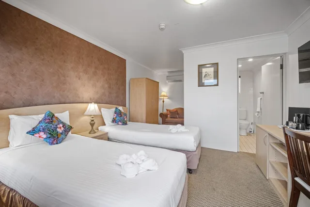 غرفة ديلوكس بسرير مزدوج أو سريرين منفصلين، Country Plaza Motel Taree 1/2