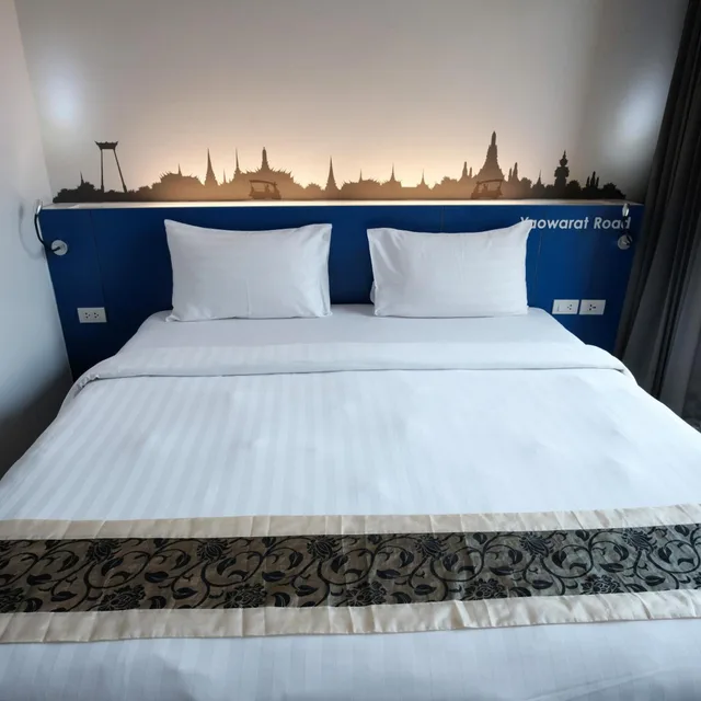 غرفة قياسية رباعية، Isanook Bangkok 4/7