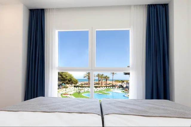 2 Bedrooms, Apartment, Sea View, Balcony or Terrace, Alcossebre Sea Experience 1/2
