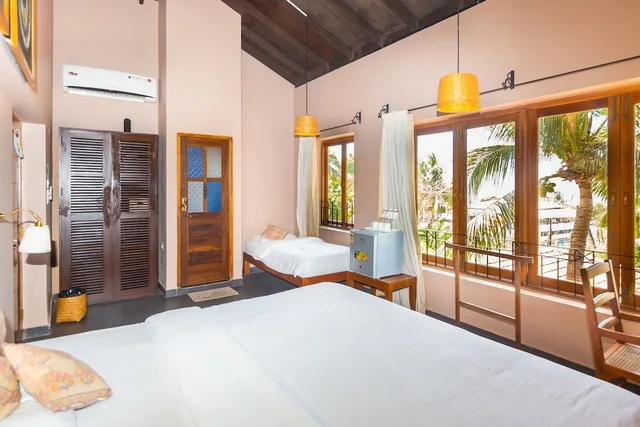 غرفة تنفيذية بسرير كينج بإطلالة على البحر، Fiesta Beach Resort 5/9