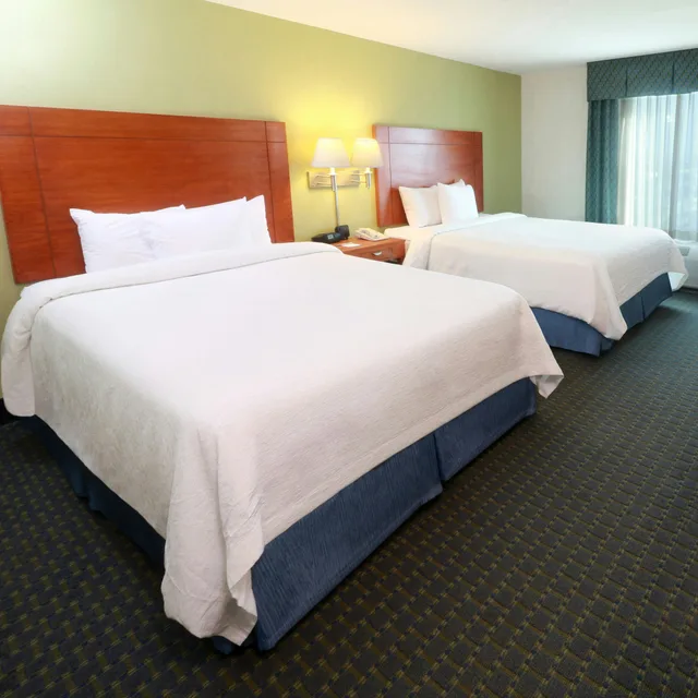 غرفة بسريرين كوين، Hampton Inn by Hilton Reynosa Zona Industrial 1/3