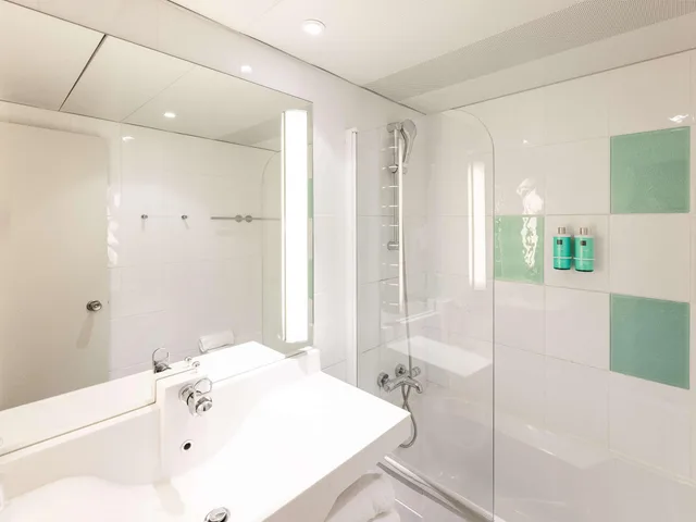 غرفة سوبيريور بسرير كوين، Novotel Grenoble Nord 5/7