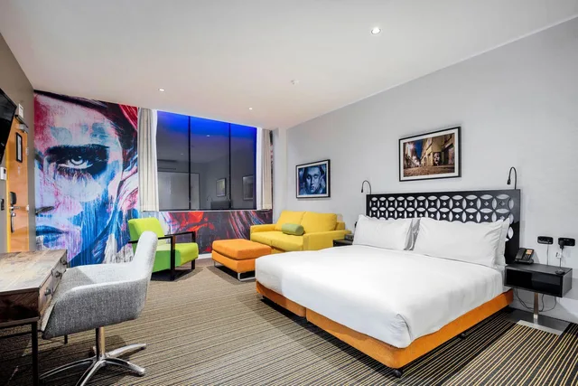 Inner, Spa, King Bed، The Constance 1/2