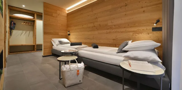 غرفة عائلية رباعية بسرير مزدوج وسريرين منفصلين، Hotel Sporting - Family Hospitality 4/5