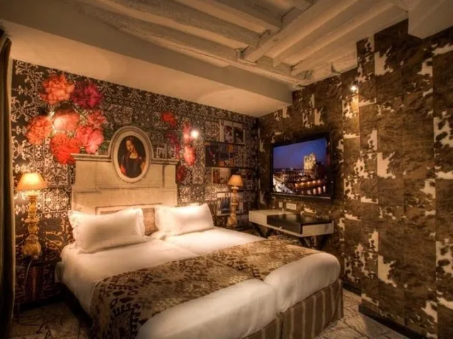غرفة بسرير مزدوج أو سريرين منفصلين، Hotel Le Notre Dame Saint Michel 1/1