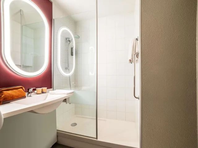 غرفة قياسية بسريرين منفصلين، Ibis Aulnay Paris Nord Expo 6/8