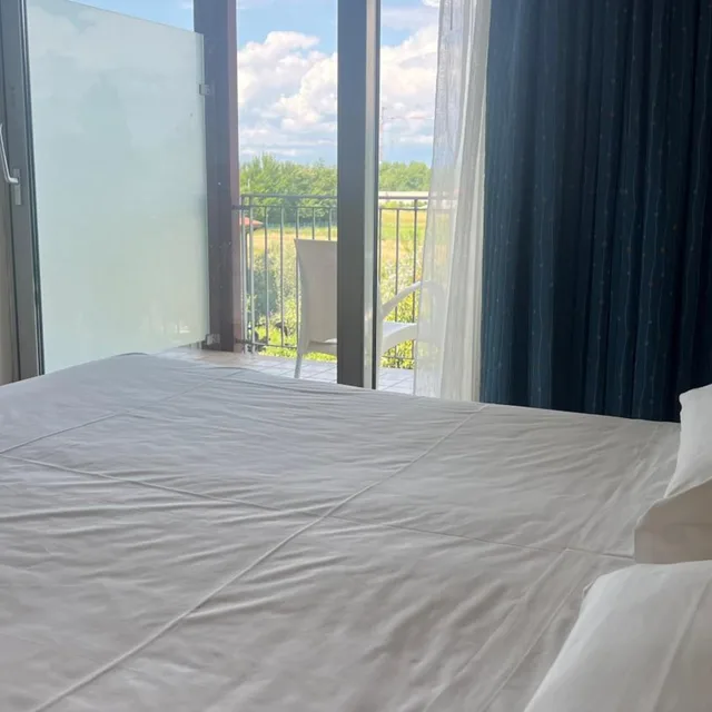 Room, Triple, Riverside, Balcony، Rivus 3/10