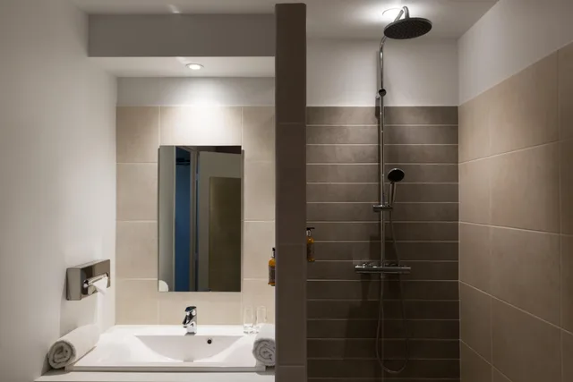 غرفة سوبيريور بسرير كينج، Best Western Le Galice Aix Centre-ville 7/7