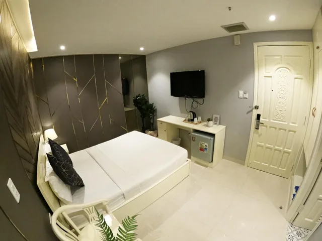 Standard, Queen Bed, No Window، Dinh Phat Hotel 2/2
