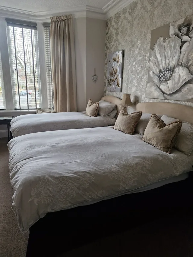غرفة قياسية بسرير مزدوج أو سريرين منفصلين، Warwick Lodge Bed and Breakfast - Guest house 1/3