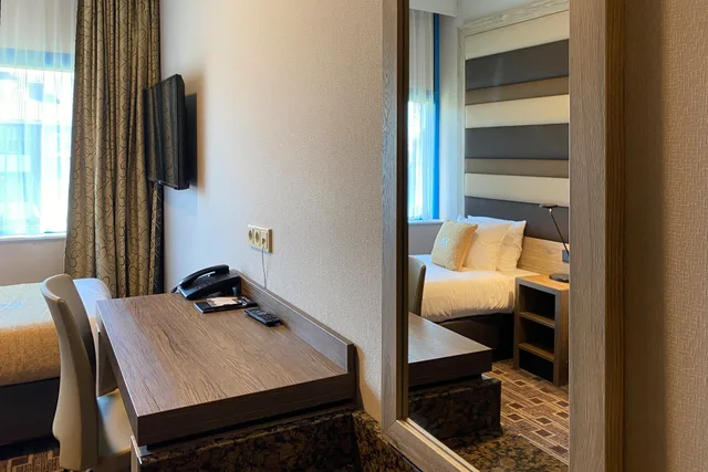 غرفة مفردة، Xo Hotels Blue Square 2/10