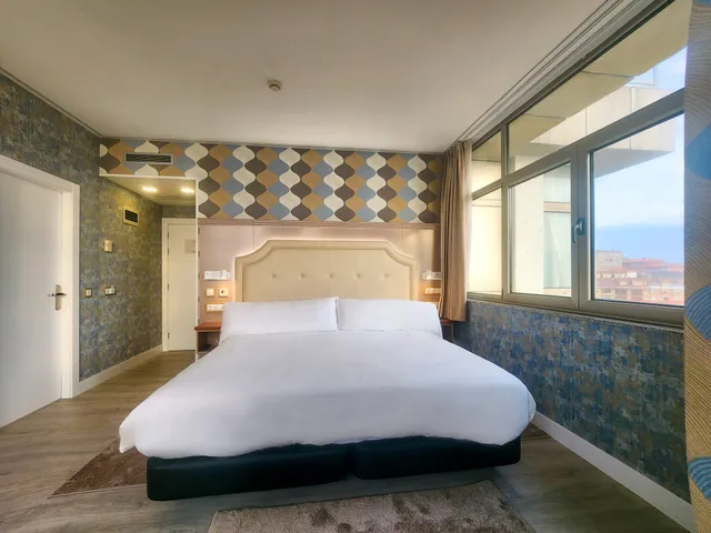 غرفة بريميوم بسرير مزدوج بإطلالة على البحر، Hotel Faranda Marsol Candas, Ascend Hotel Collection 4/6
