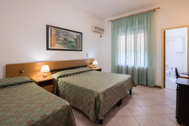 غرفة ثلاثية، Hotel Astor Victoria 4/7
