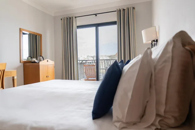 غرفة ثلاثية بإطلالة على البحر، Hotel Calypso 1/2