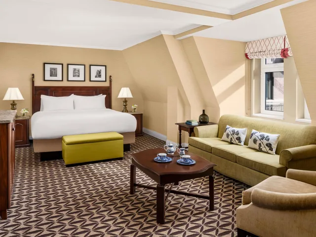 غرفة ديلوكس بسرير كينج، Fairmont Le Manoir Richelieu 2/2